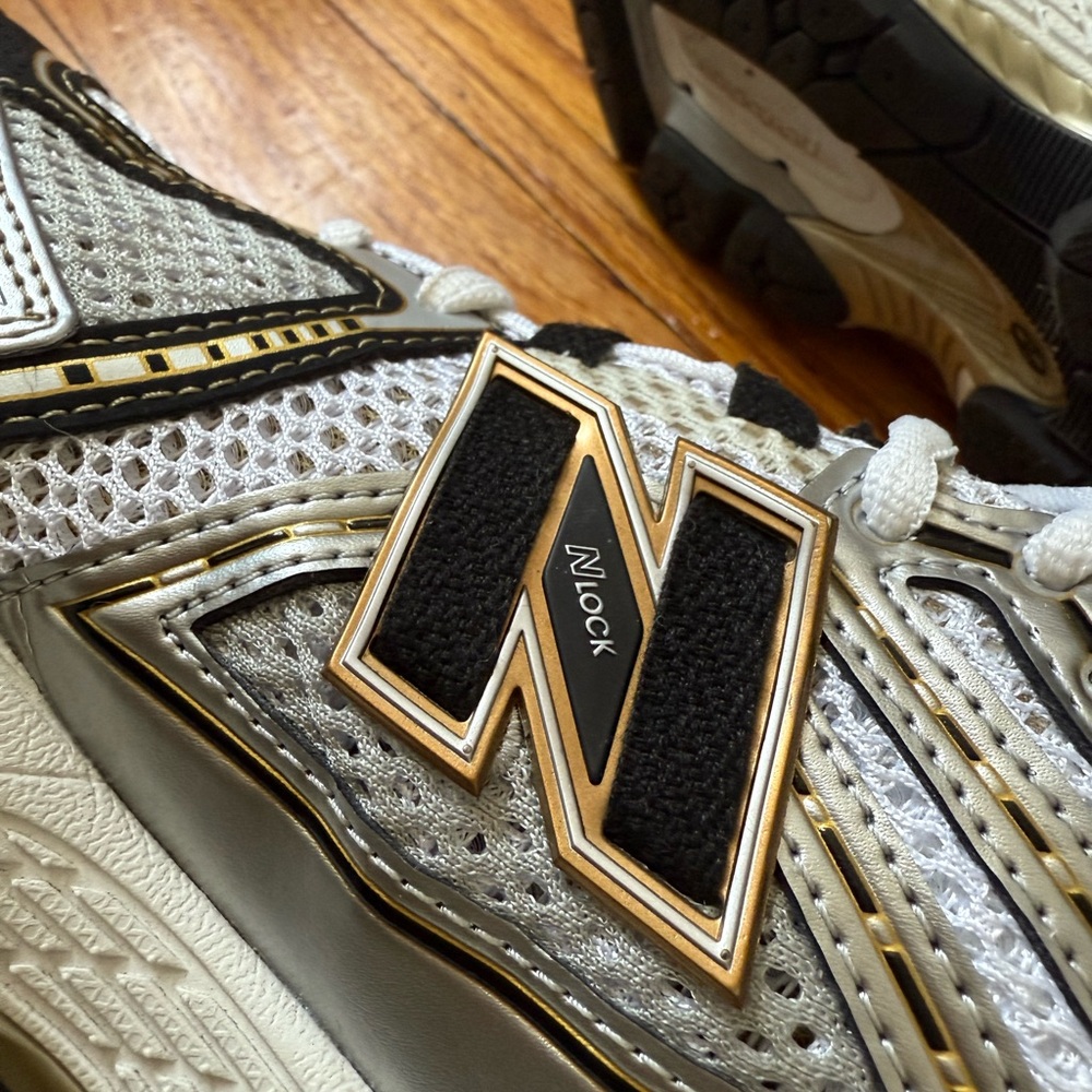 New Balance 1906R - Picture 3 of 10